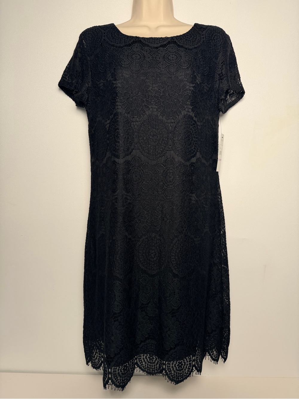 Laundry by Shelli Segal Short Sleeve Black Lace Shift Dress Size 6 NEW